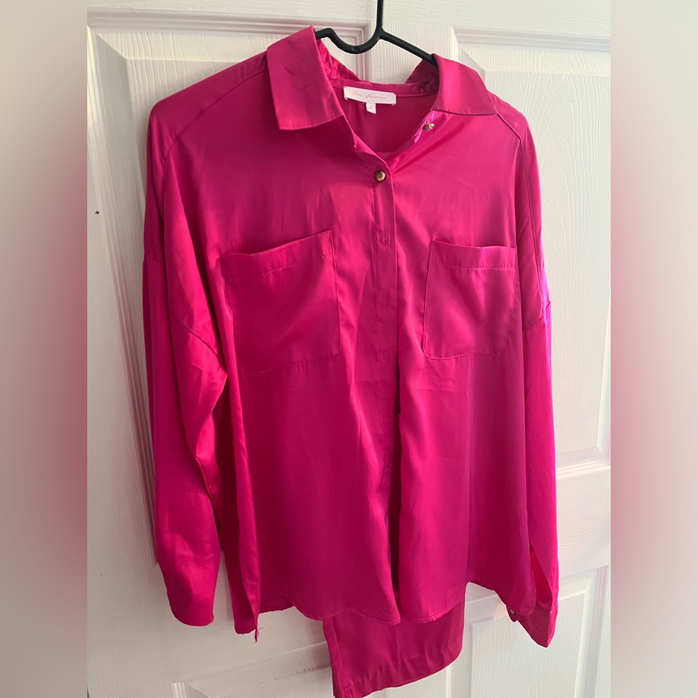 Two piece hot pink pants outfit